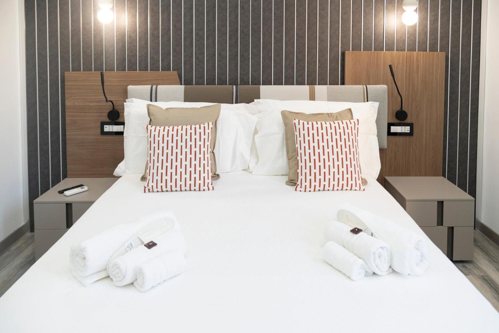 Trastevere Luxury Rooms โรม ภายนอก รูปภาพ