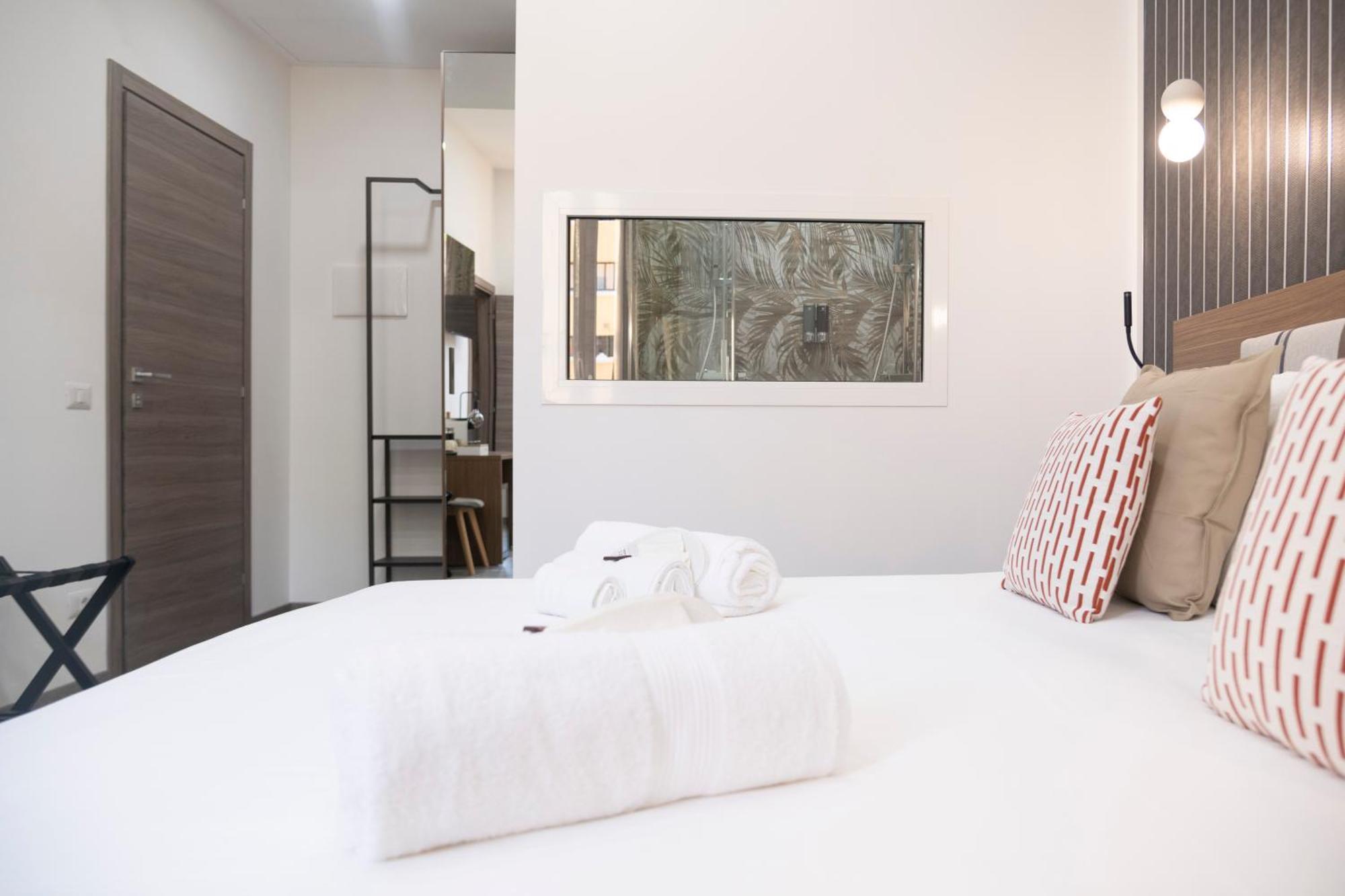Trastevere Luxury Rooms โรม ภายนอก รูปภาพ