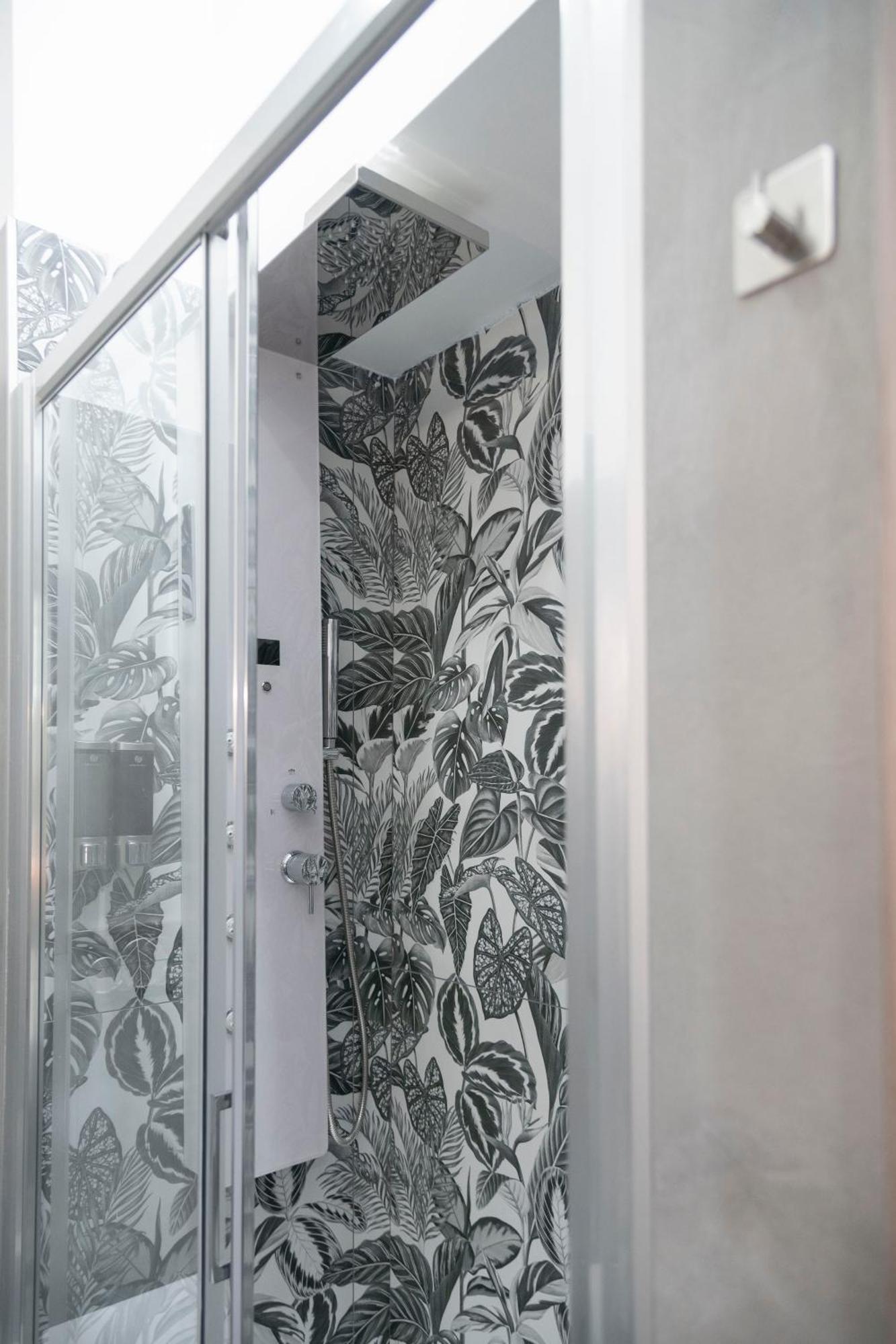 Trastevere Luxury Rooms โรม ภายนอก รูปภาพ