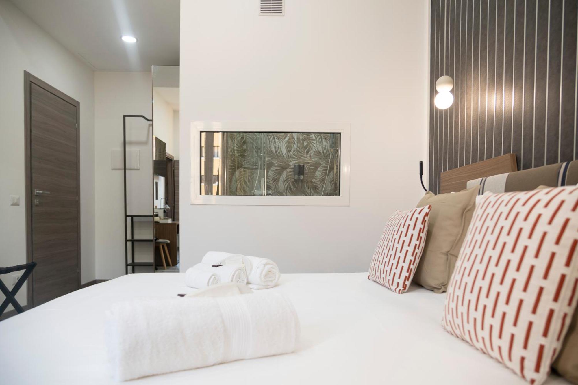 Trastevere Luxury Rooms โรม ภายนอก รูปภาพ